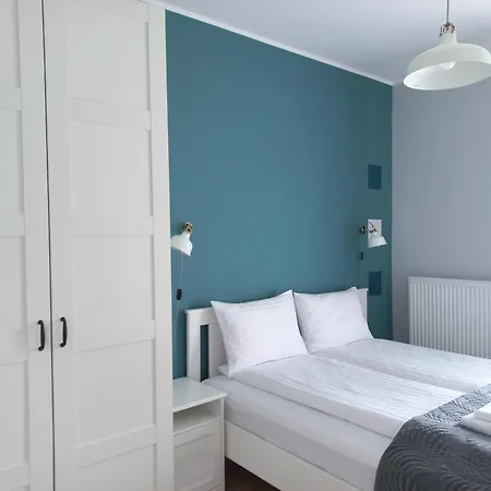 - 17 Apartament *
